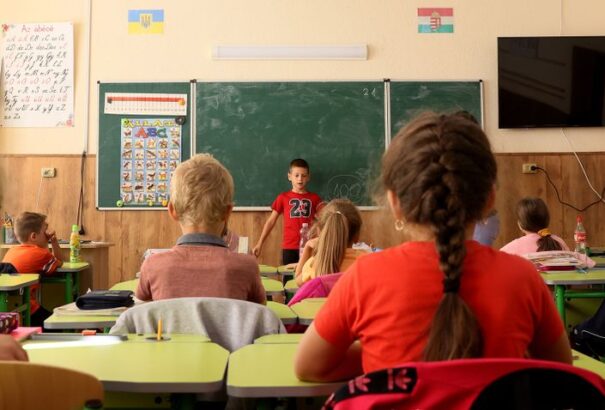 Fordulat? Ukrajna állítólag készen áll, hogy változtasson a nemzeti kisebbségeket diszkrimináló törvényeken