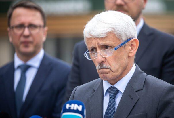 Itt az utolsó Focus-felmérés a választásokig: a Modrí, Most-Híd és a Magyar Fórum is mélyen 1 százalék alatt