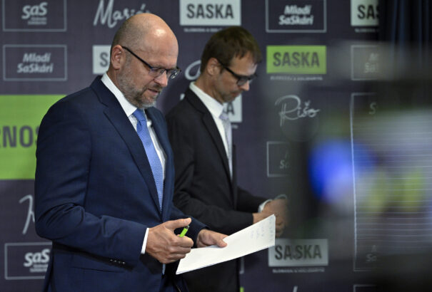 A megrögzött kormánybuktató exminiszter kizárná Magyarországot a schengeni övezetből