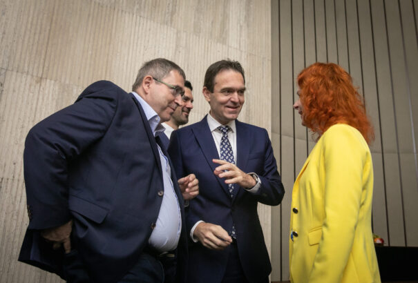 Az Ódor-kabinet gazdasági előrejelzése csak megszorításokat ígér, közben brutális következményekkel riogat