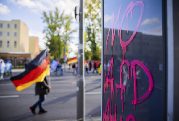 Az német AfD lassan, de biztosan kitör az elszigeteltségből. A baloldal toporzékol