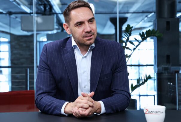 Gyimesi: Szeretném, ha az emberek Szlovákiában végre úgy éreznék, hogy valamit jelentenek is