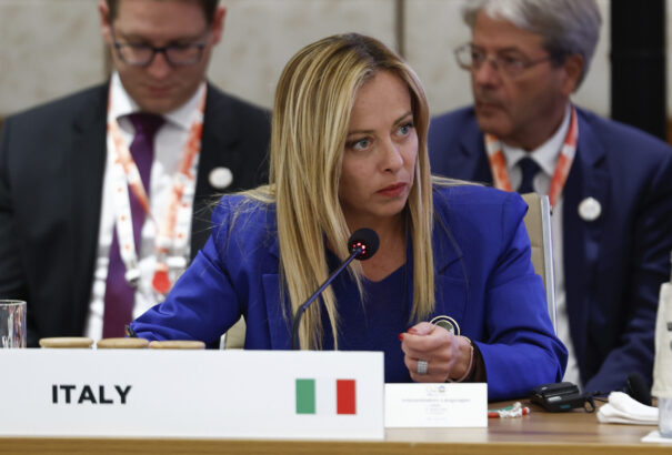 Meloni: Von der Leyen látogasson el Lampedusára, hogy személyesen tapasztalja a migráció miatti áldatlan állapotokat