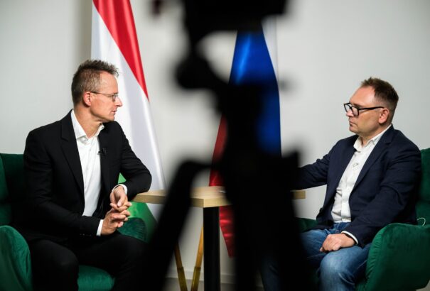 Szijjártó Péter a Körképnek: Erős magyar képviselet Pozsonyban csak a Szövetséggel lehetséges. Érdemes elmenni szavazni, mert van rá esély (Interjú)
