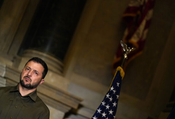 Elfogy a levegő Zelenszkij körül, erre utal a trend Közép-Európában (is)