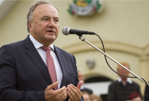 Csáky Pál a szlovákiai választásokról: Van magyar esély, de ehhez mindnyájunknak el kell menni szavazni