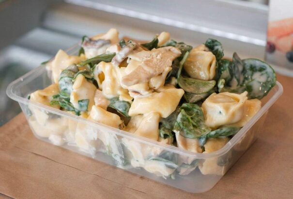 Ismerd meg a svédtálat, amibe szinte bármilyen étel becsomagolható!