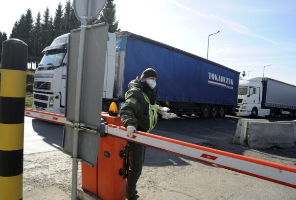 A szlovák belügyi tárca közlése szerint még nem hivatalos az a döntés, hogy Lengyelország határellenőrzést vezet be