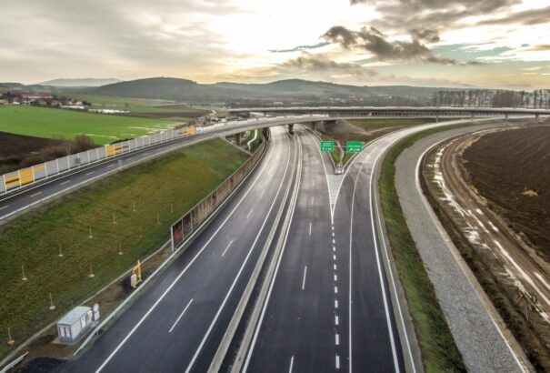 Ódor-csomag: Ismét megemelné az autópályadíjakat a pénzügyminisztérium