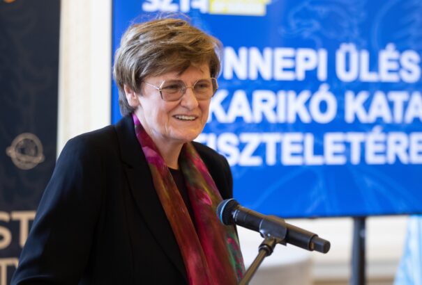 Karikó Katalin: „Nem magamat, hanem a tudományt szeretném népszerűsíteni”