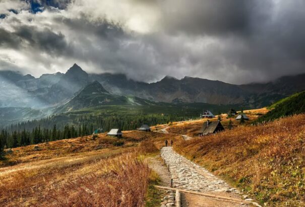Kurd migránsokat tartóztattak fel a Magas-Tátra lengyel oldalán