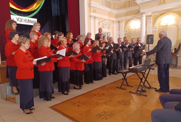 HARMÓNIA életműdíjjal jutalmazták Stubendek István – a Concordia vegyes kar karnagyának zenei tevékenységét