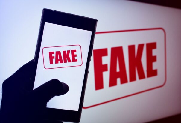 A liberális Új Szó és a Napunk egy hiteltelen felmérésre alapozva terjeszt magyarellenes progresszív propagandát