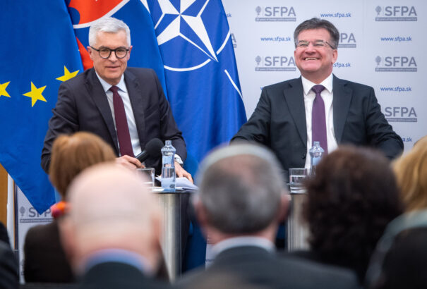 Visszatérhet Lajčák a külügyminisztérium élére?