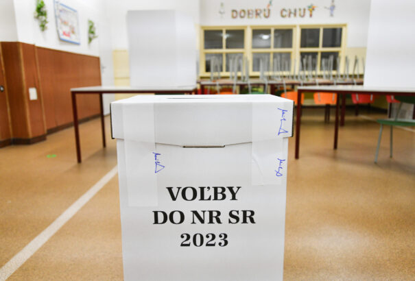 Közel 93 millió eurót kapnak a pártok a választási eredményekért