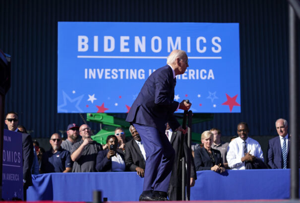 Kreml: Moszkva egyetért Washingtonnal abban, hogy új világrendre van szükség