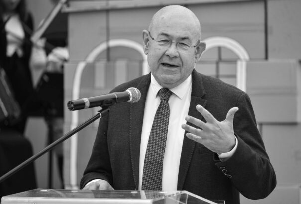 Elhunyt Pásztor István, a Vajdasági Magyar Szövetség elnöke