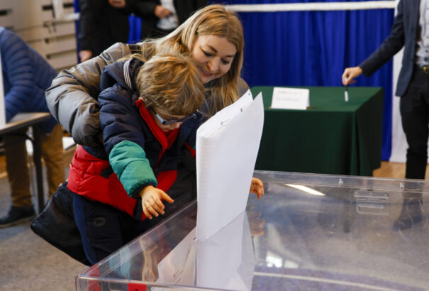 Szinte borítékolható, hogy rekordrészvétel lesz a lengyelországi választásokon