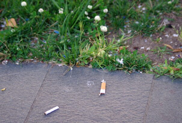 A cigarettacsikk, mint mérgező műanyagszennyezés