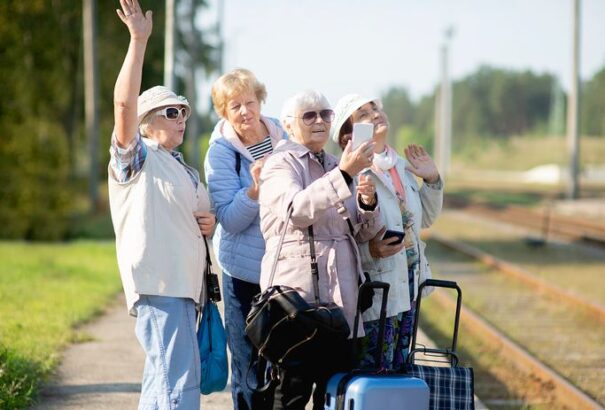 Az Ódor-kormány az ingyenes vonatközlekedés és a rekreációs utalványok eltörlését javasolja
