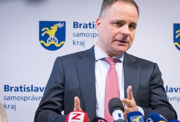 A lemondott Droba helyett Krúpa lesz az SaS parlamenti képviselője