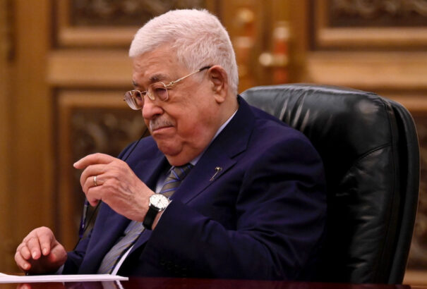 A palesztin elnök elutasítja a Gázai övezetben élők erőszakos kitelepítését