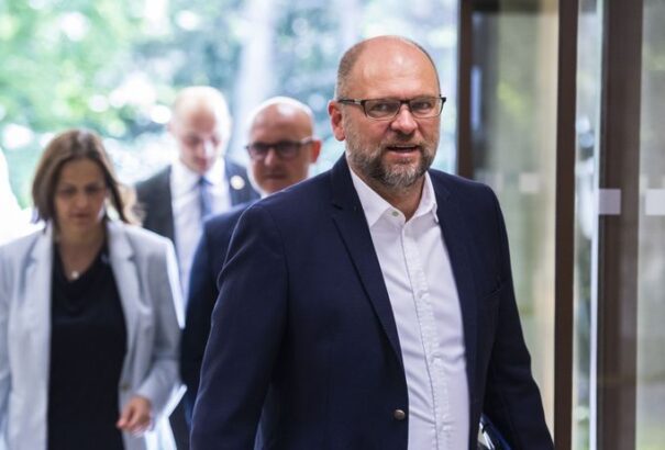 Sulík nem indul újra az SaS elnöki székéért. EP-képviselő lehet