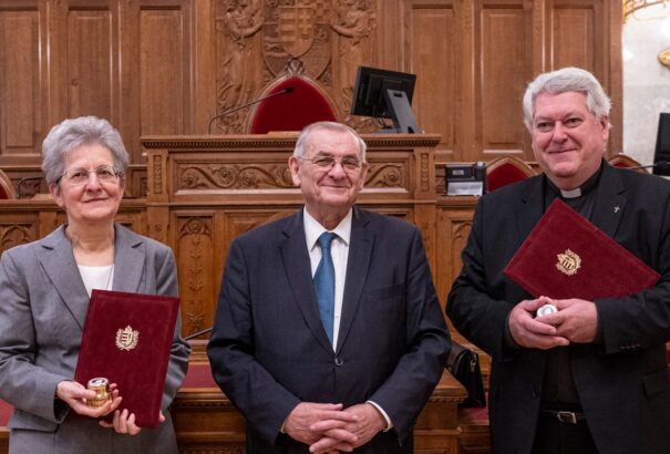 Átadták a Mindszenty-emlékérmeket a Parlamentben