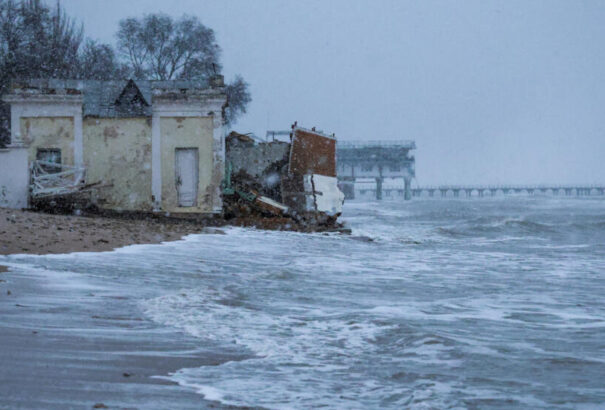 Ukrajnát az ág is húzza – legalább 10 ember meghalt a szélsőséges időjárás miatt