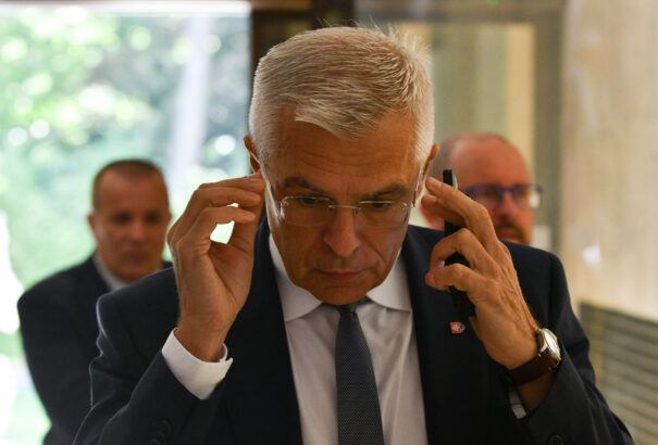 A Modrí, Most-Híd Ivan Korčokot támogatja az elnökválasztáson