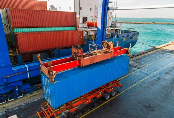 Hoppá! Az egyik NATO-tagállam fegyvereket ad el az oroszoknak. Ebből komoly vita lesz