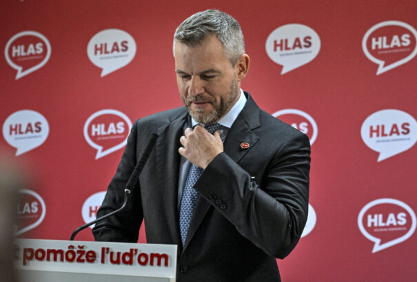 Gyorsított eljárásban tárgyal a parlament a 13. nyugdíj-kiegészítés kifizetéséről