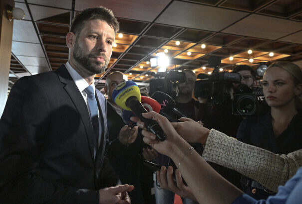 Šimečka szerint a kormányprogram megrekedt valahol a múltban