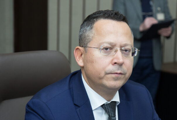 Kamenický: Nem tudjuk a szülői nyugdíjat és a 13.-at is egyidejűleg kifizetni