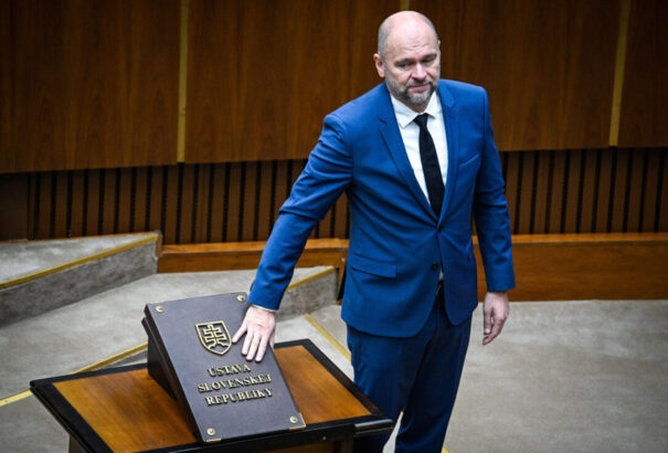 Az SaS harmatgyenge érvekkel támadja a választási rendszer megváltoztatásának ötletét