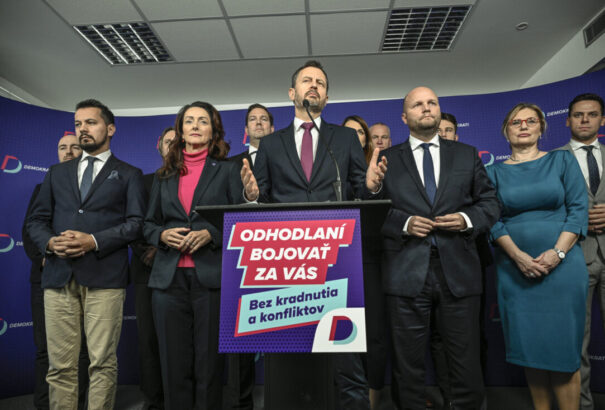 Heger kormányfőként hallgatásra intette a korrupciós ügyet bejelentő államtitkárt