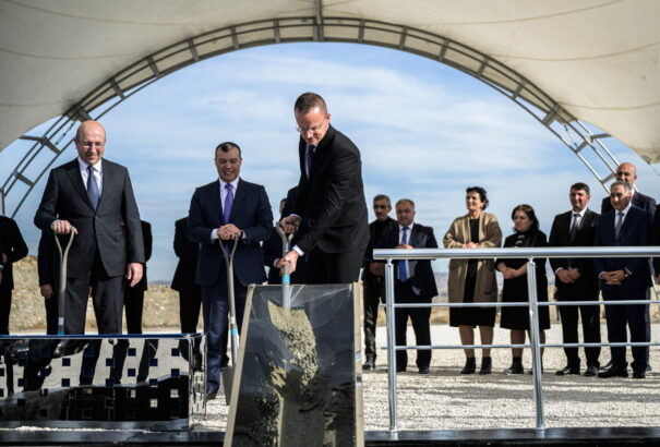 Magyar vállalat építi újjá a hegyi-karabahi Soltanlit, letették az alapkövet