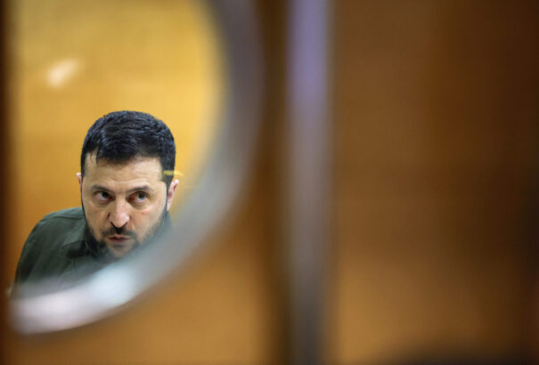 Egy új ukrán rendelet megtiltaná az orvosoknak, hogy magyarul konzultáljanak a beteggel