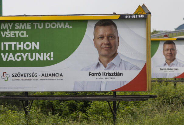 Micskó András: Elszámolás magyar ecsettel