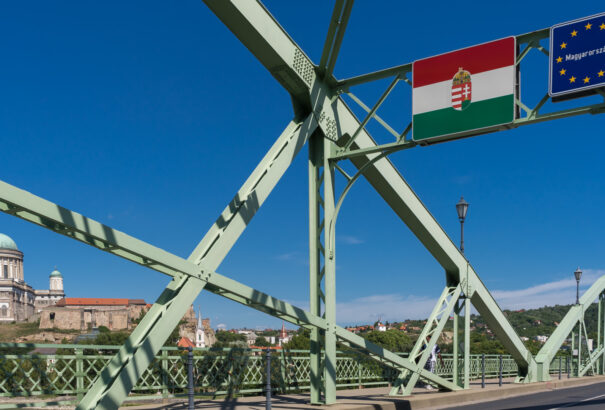 Magyar rendőrség: Informatikai probléma lassítja az áthaladást a határátkelőhelyeken