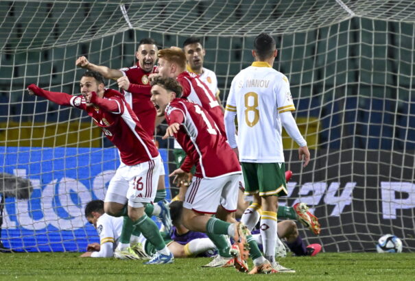 Bolgár-magyar – Utolsó pillanatba egyenlítve jutott ki az Eb-re a magyar csapat