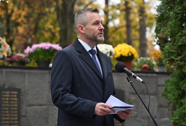 Pellegrini: Vissza kell térnünk ahhoz, amit a bársonyos forradalom valójában megtestesített