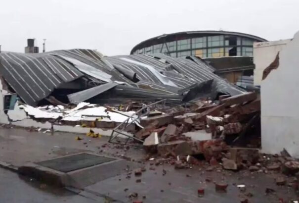 Beomlott egy sportcsarnok teteje Argentínában – 13 halott