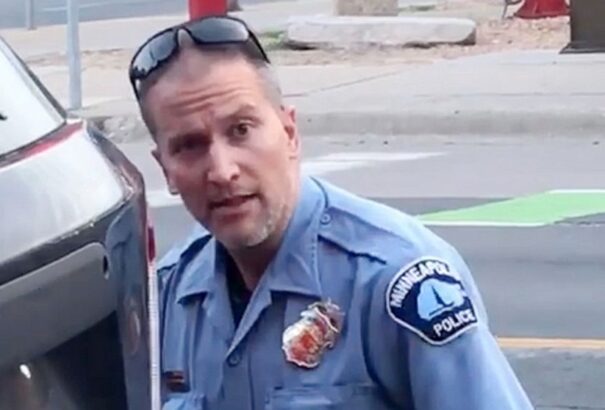 Derek Chauvin visszatért a börtönbe