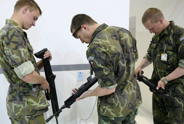 Csehország haderőfejlesztést jelentett be