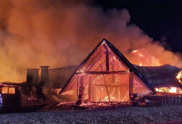 Vendégekkel teli panzió gyulladt ki Romániában, többen meghaltak