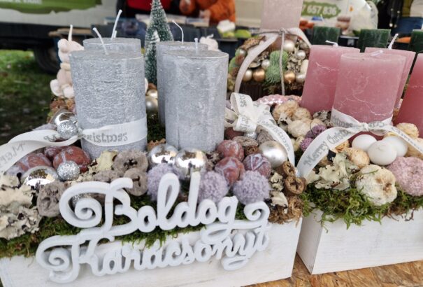 Sok látogatót vonzottak a karácsonyi vásárok (képekkel)