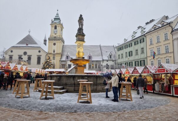 Hangulatos karácsonyi vásár Pozsonyban és Budapesten – Képekkel