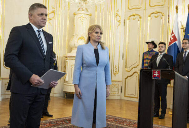 Fico: Šimečka gyenge, a PS tulajdonosai lecserélnék Čaputovára