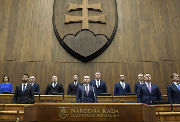 Felmérés: Az új közjogi méltóságok és miniszterek közül Peter Pellegriniben bíznak leginkább az emberek